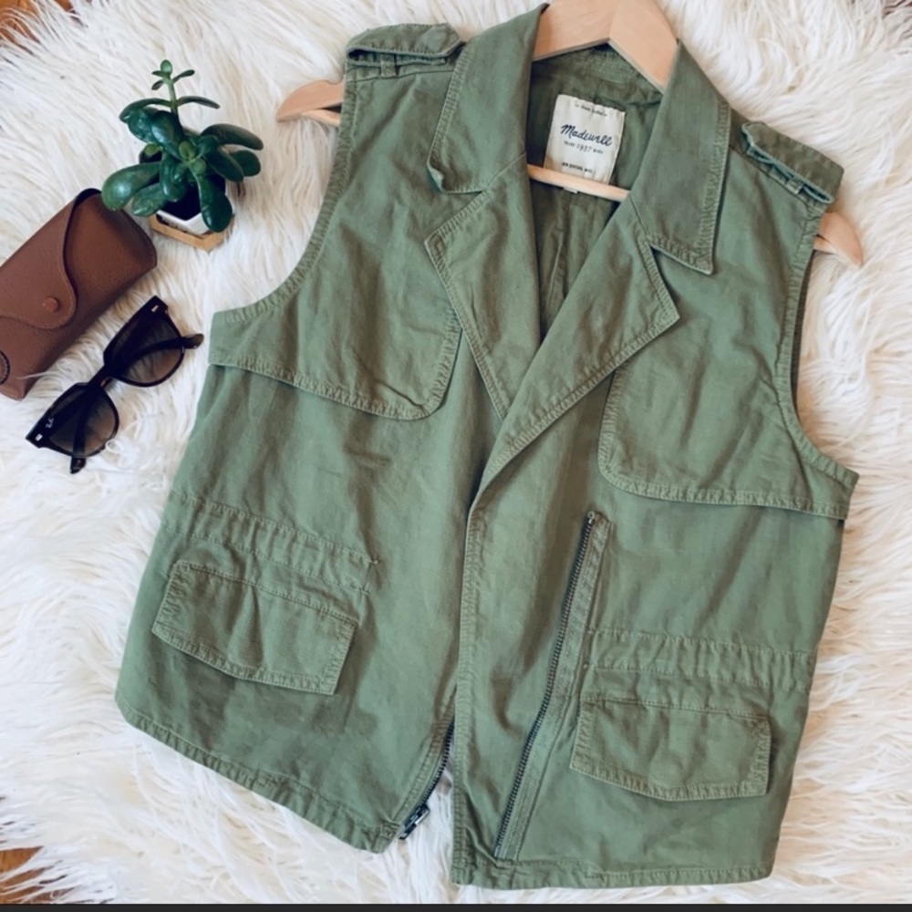 Madewell safari style utility vest sz m